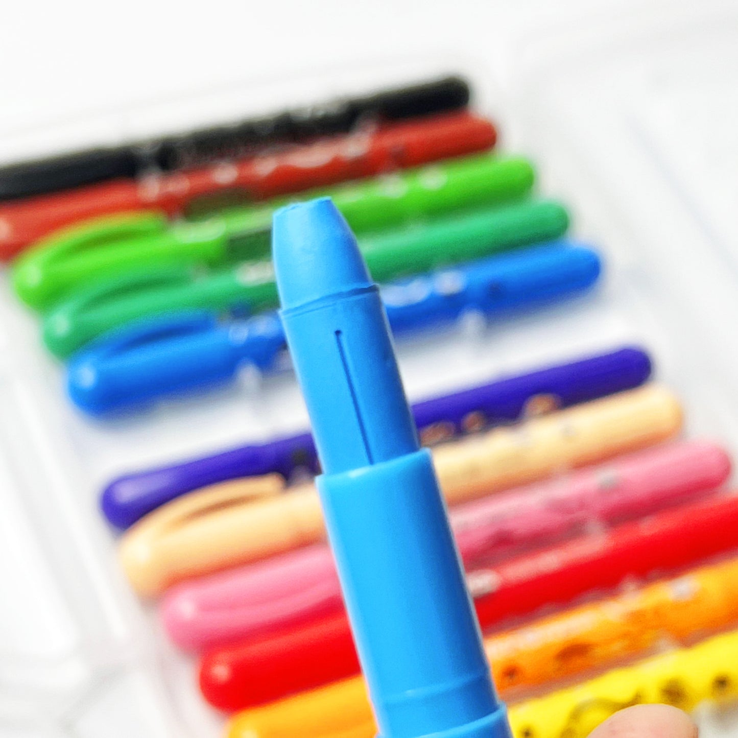 12 Pcs silky crayon Colors - Doms