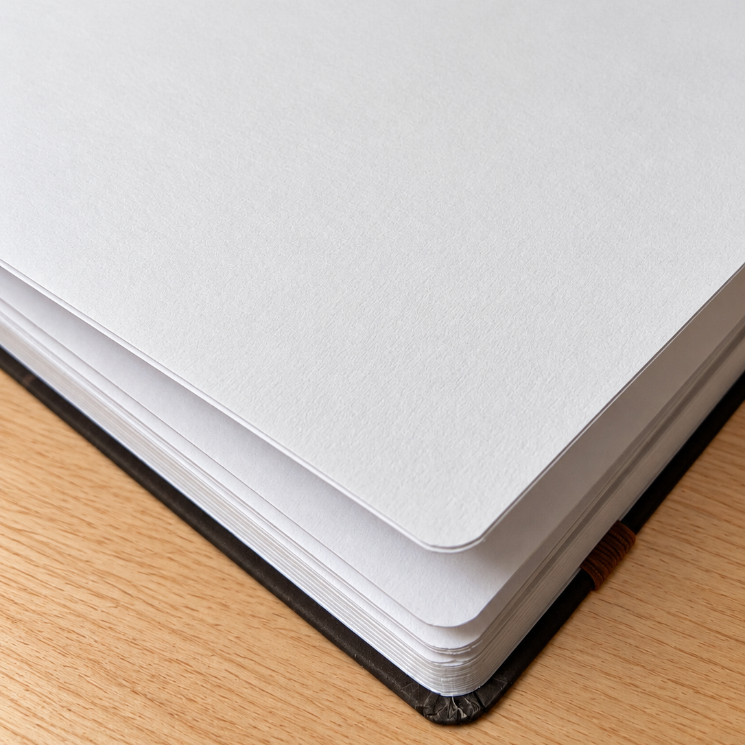A5 Portrait Hardcover sketchbook 160 gm - Gothic